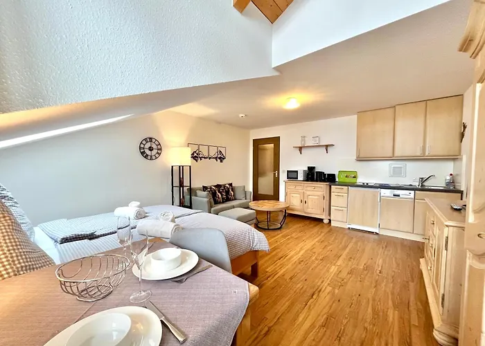 Zickenstueble B19 Montana Haus